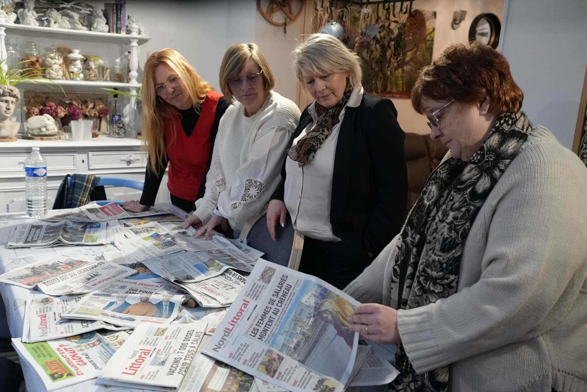 Les femmes des ex-salariés de Prysmian.(PAOLO PHILIPPE / FRANCEINFO)